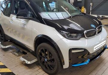BMW i3 36.400 km 20.700 &euro; Lauterbach 36341
