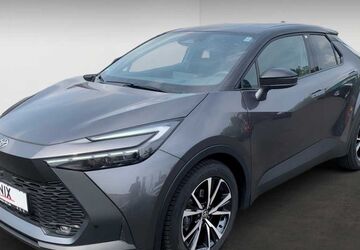 Toyota C-HR 8.414 km 29.990 &euro; Petersberg 36100