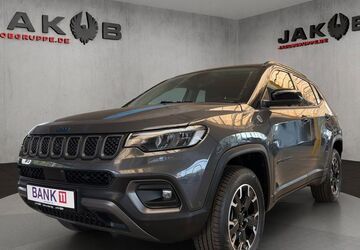 Jeep Compass 64.089 km 23.900 &euro; Fulda 36041