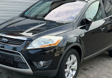 Ford Kuga 212.000 km 3.400 &euro; Fulda 36100