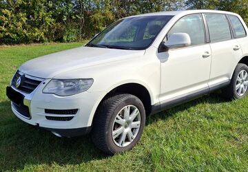 VW Touareg 356.000 km 5.490 &euro; Künzell - Pilgerzell 36093