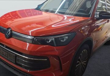 VW Tiguan 25.400 km 31.999 &euro; Fulda 36043