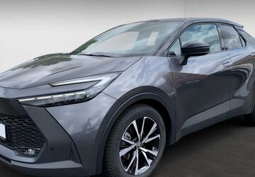 Toyota C-HR 7.198 km 29.990 &euro; Petersberg 36100