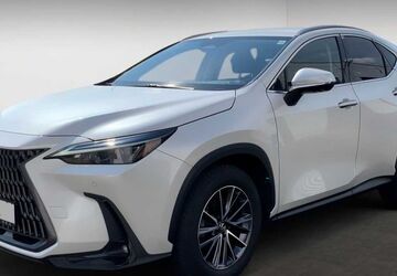 Lexus NX 450h 32.000 km 48.990 &euro; Petersberg 36100