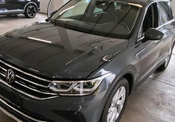 VW Tiguan 106.500 km 23.999 &euro; Fulda 36043
