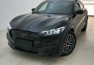 Ford Mustang Mach-E 7.084 km 43.990 &euro; Ehrenberg-Seiferts 36115