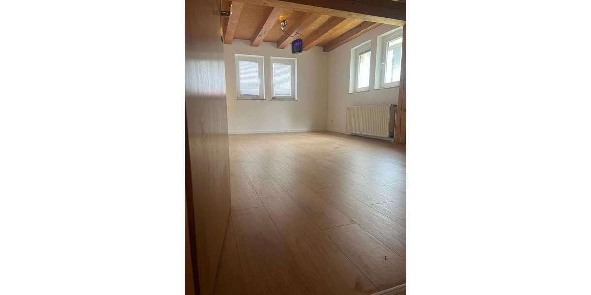 Etagenwohnung Dirlammen Dirlammen - 2 Zimmer, 66 m&sup2;, 460&euro; | Angebot:26749097