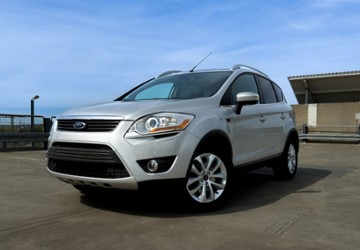 Ford Kuga 123.000 km 7.499 &euro; Fulda 36043