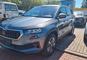 Skoda Karoq 169.000 km 17.499 &euro; Fulda 36043