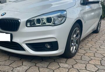 BMW 225 Active Tourer 127.403 km 10.990 &euro; Wartenberg 36367