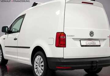 VW Caddy 109.000 km 10.880 &euro; Eichenzell 36124