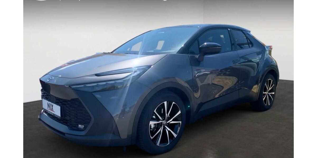 Toyota C-HR 4.039 km 29.990 &euro; Petersberg 36100