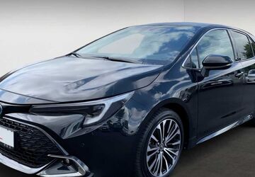 Toyota Corolla 23.300 km 24.990 &euro; Petersberg 36100