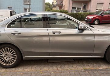 Mercedes-Benz C 220 215.777 km 11.100 &euro; Fulda 36037