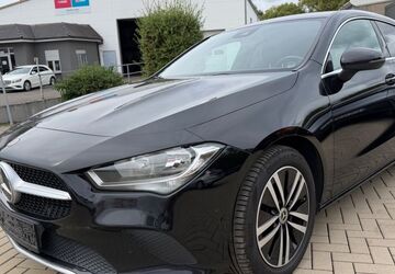 Mercedes-Benz CLA 180 Shooting Brake 209.000 km 12.490 &euro; Fulda 36043