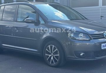 VW Touran 250.547 km 3.999 &euro; Fulda 36043